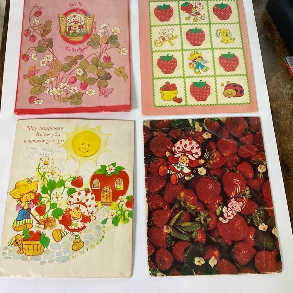 Lot of 6 Strawberry Shortcake pocket folders 1980 St Regis - Picture 1 of 16